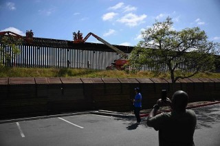 美官员：本届政府已驱逐13.9万名无证移民