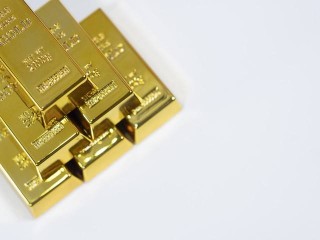 标题：通货膨胀对黄金影响