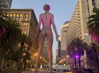 外企高管转型中国创新药“推销员”，黄仁勋也来共享顶级资本盛宴