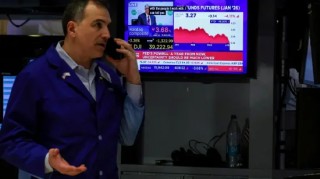 早盘：白宫辟谣“暂停关税” 美股继续下跌