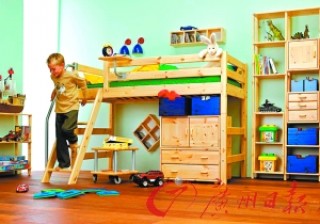 如何计算特定装修龙骨用量？计算用量的方法和依据是什么？