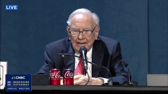 滚动更新｜直击2025年巴菲特股东大会：贸易不应成为武器 美股市场波动实属常态 透露投资机遇  第1张