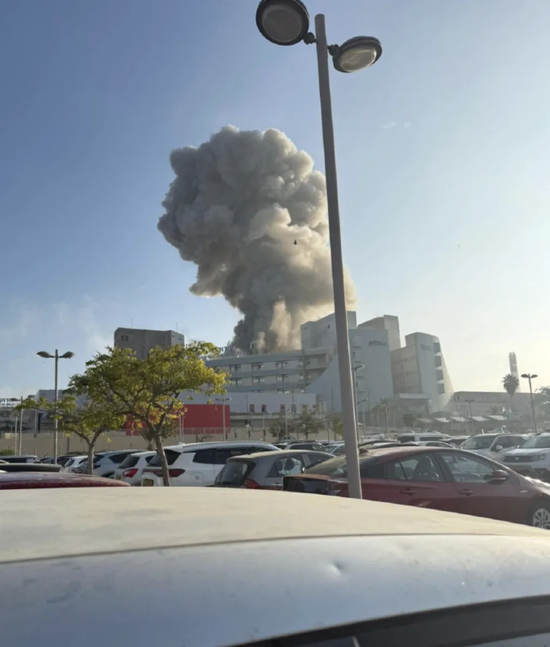 证券交易大楼被炸，伊朗战术全变，形势可能大逆转  第3张